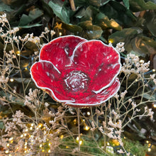 Charger l'image dans la galerie, Grand Coquelicot en Porcelaine