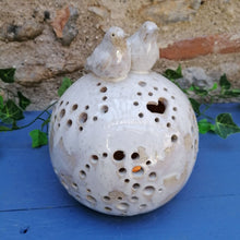 Charger l'image dans la galerie, Lampe ou photophore avec 2 oiseaux en grès émaillé