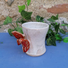 Charger l'image dans la galerie, Tasse Papillon Rouge Monarque