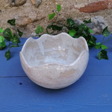 Charger l'image dans la galerie, Saladier en grès émaillé blanc