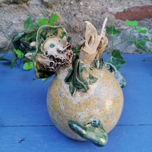 Charger l'image dans la galerie, Lutin de Jardin avec un Livre Papillon