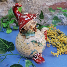 Charger l'image dans la galerie, Lutin de Jardin avec un Chapeau Rouge