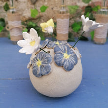 Charger l'image dans la galerie, Pique-Fleurs Floral avec Papillons