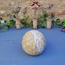 Charger l'image dans la galerie, Boule de Décoration Blanc Nacré