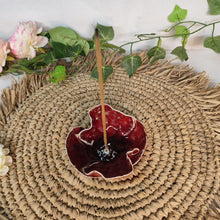 Charger l'image dans la galerie, Porte-Encens coquelicot rouge intense