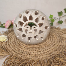 Charger l'image dans la galerie, Photophore Soleil Nacré