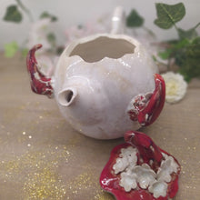 Charger l'image dans la galerie, Théière Farfadet Chapeau Fleuri