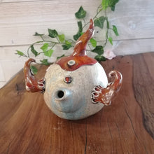 Charger l'image dans la galerie, Théière Farfadet Chaussons Rouges