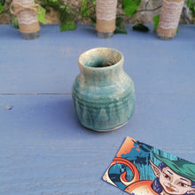 Charger l&#39;image dans la galerie, Petit Vase Turquoise
