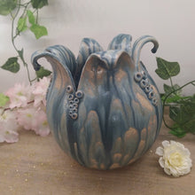 Charger l&#39;image dans la galerie, Cache Pot Floral Turquoise
